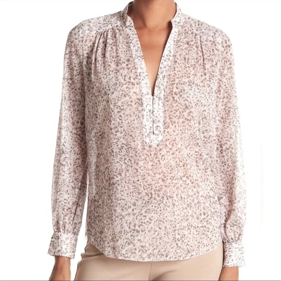 L'AGENCE Tops - NWT L'AGENCE Kavita Long Sleeve Chiffon Blouse Sandalwood Zinnia Beige XS #112